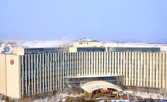 Sheraton Changchun Jingyuetan Hotel