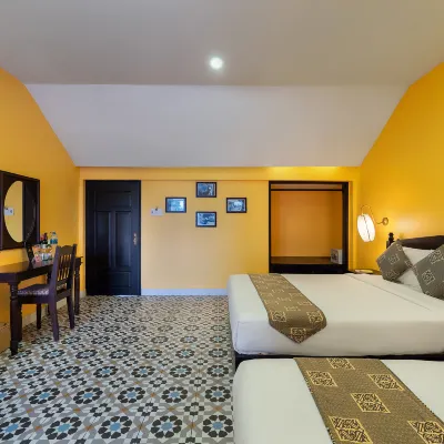 Golden Bell Homestay Hotels near Tan An