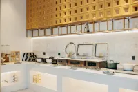 Flourishing  Hotels - breakfast