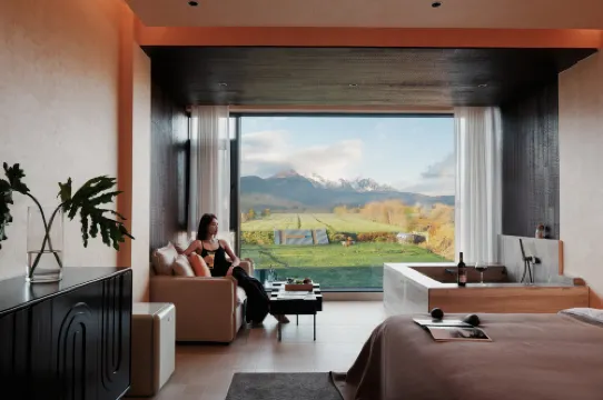 XiangYe.Yunqi Place, Sunlight on Snow Mountain Private Hot Spring Viewing Area