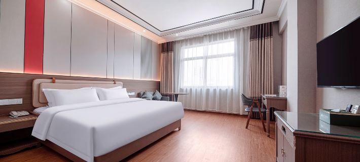 Xinzhongyuan Hotel Hotels in Bobai