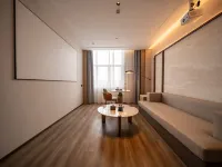 Elong Health & Wellness Community (Huangshan Qimen South Railway Station Branch) Hotels in Qimen