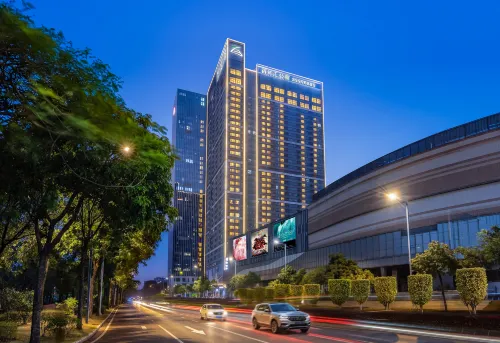 百年滙國際公寓（佛山國際體育文化演藝中心新城東地鐵站店）
