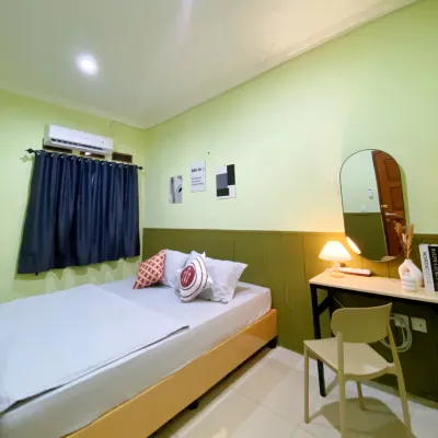 Bandung Co Stay Hotels near Regol