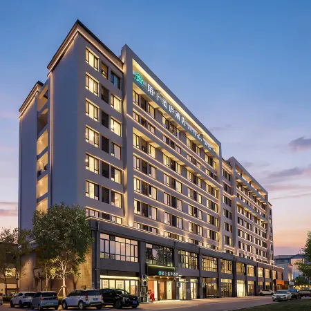 Moshang Meilu Hotel (Zhoukou Dinosaur World Branch)