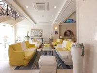 HOTEL  LiVEMAX  Numata　GRANDE Hotels in Numata