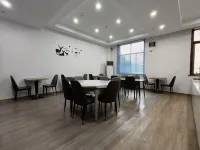 衢州酷樂商旅酒店（國金水亭門店）