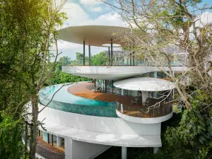 Bumi Kinar Skylight