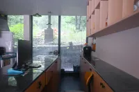 Mystic Realm · Sanqing Retreat