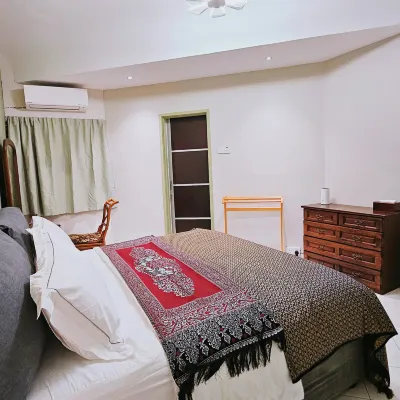 711 • MT Breeze House • Andaman Sea Отели рядом с достопримечательностью «Площадь Орла»