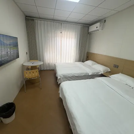 Huanghekou Mijia Homestay (Kenli Huanghekou Hospital)