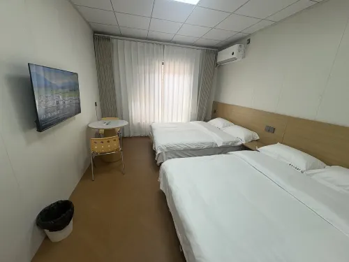 Huanghekou Mijia Homestay (Kenli Huanghekou Hospital)