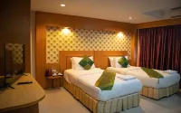 The Esse Hotel Pattaya - Bares