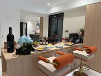 Korla Howard Johnson Life Hotel - 5-Sterne