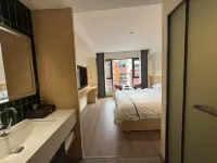 Dege Yunjia Hotel