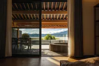 Private Hot Spring Homestay with Frontline Sea View, Star Tide Sea, Fishing Village of Lashihai - ที่มีบาร์