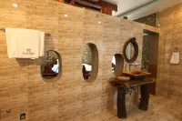 Thimura Resort - 2-Star