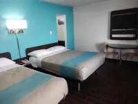 Motel 6 Portland, TX - 2-Star