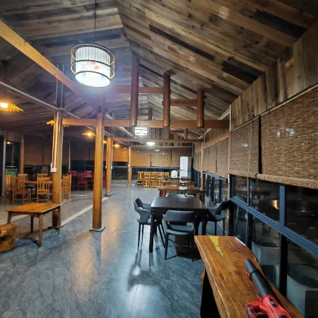Fanjingshan East Gate Scenic Area Guesthouse (Powered By gpt-41)