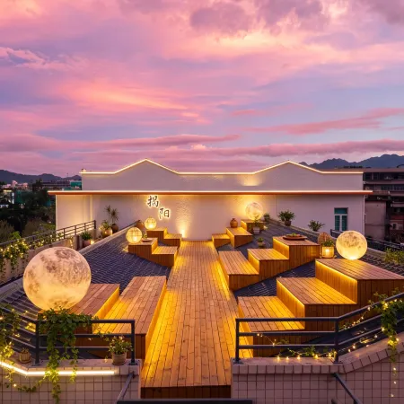 Moonlight Escape S HOTEL(Jieyang Jinxianmen Branch)