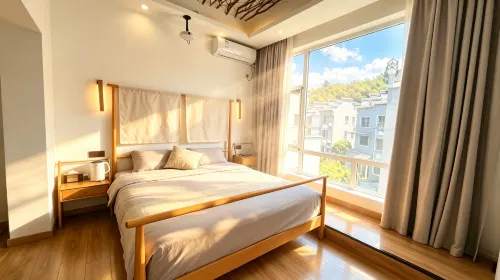 an Chui Hermit Guesthouse - خدمة نقل من وإلى المطار