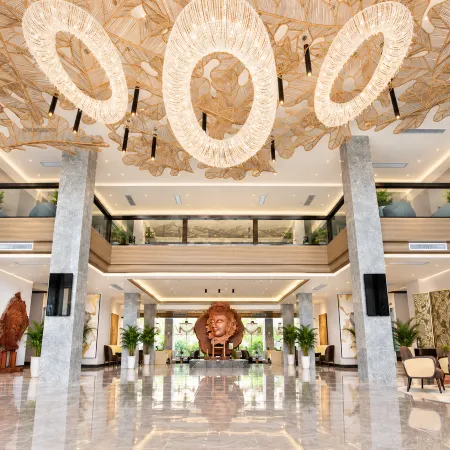 The Q Hotel & Suite Vientiane