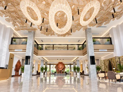 The Q Hotel & Suite Vientiane - Pet Friendly