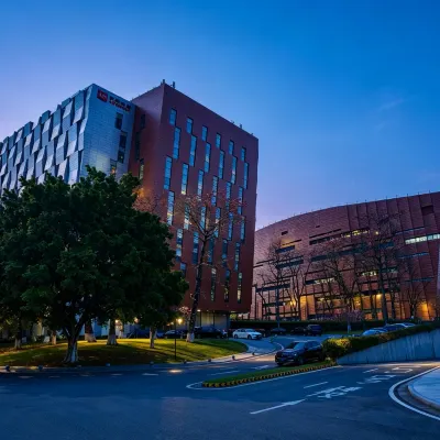 Guangzhou Baiyun International Convention Center LN Dongfang Hotel Hotel in zona Monte Baiyun