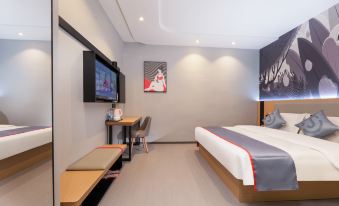 Junyi Hotel (Kunshan Jinpu Bridge Subway Station) - Housity