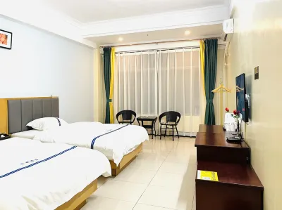Huacheng Hotel (Qionghai People's Hospital Wanquanhe Branch) Hotel in zona Qionghai Sports Center