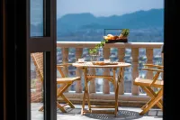 Tengchong Remembrance Inn