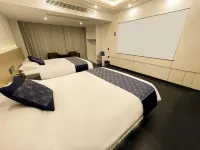 Eden Intelligent Hotel Hotels in Guyan Huaxiang scenic spot