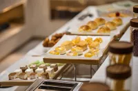 Starway Hotel (Tongchuan High-speed Railway Station Branch)) - breakfast