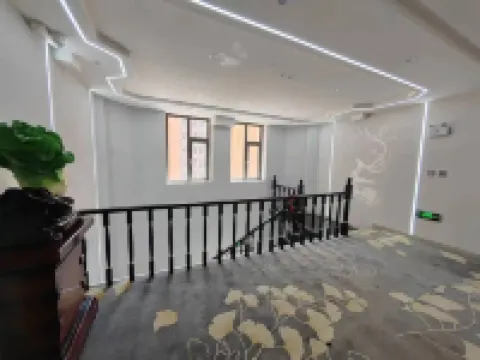 Homeinn Pebble Hotel (Tailai County Zhenxing Road) Hotels in Tailai