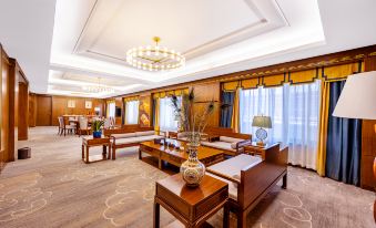 Nyetsang Grand Hotel