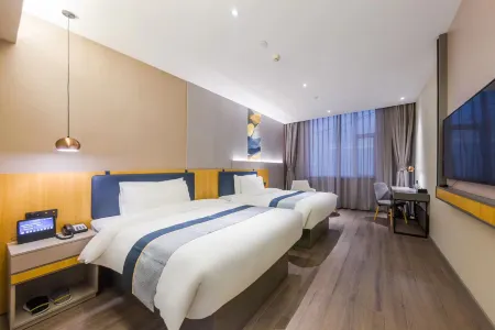 Starway Hotel (Zhangzhou Government Branch) Отели рядом с достопримечательностью «Zaozhuang Vocational College of Science & Technology»