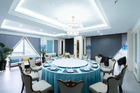 Yuanwang Yuanmeng Hotel (Yinchuan Desheng Industrial Park)