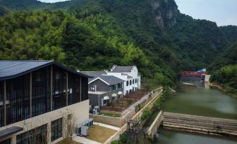 Huoshan Bailuyuan Villa Villa