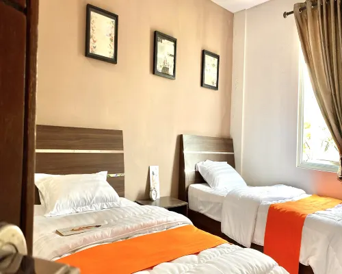 Behomy Corner Eight Lippo Karawaci Các khách sạn gần Khu phố Benton Junction