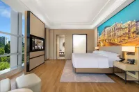 Vienna International Hotel (Yongjian Chang Avenue Financial Building) Hotels near bai lian hu shi di gong yuan