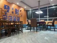 蘭麗百合飯店（陽春中心廣場店）