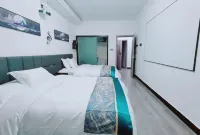 Manshine Homestay (Jishou Qianzhou Ancient City Branch)