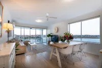 Goldsborough Place Apartments Hotels in Teneriffe