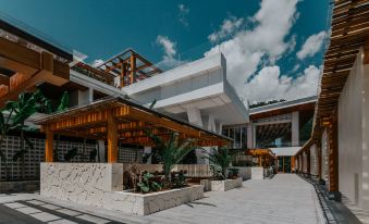 ShuShu·NaLi Forest Hot Spring Hotel