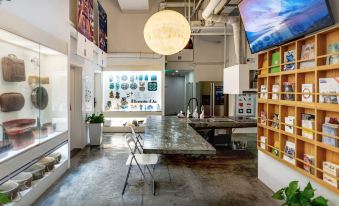 T G Studio Hotel (Guangzhou Jiangnanxi Ergong Subway Station Branch)