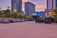 Linyi Longrui Smart Hotel (Linyi High-speed Railway Station) - موقف سيارات