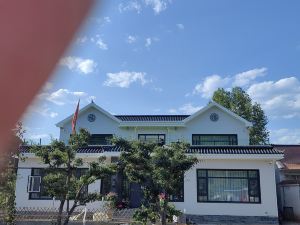 龍山碧水民宿