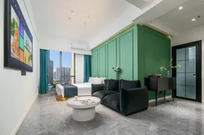 Xuanmengju Cinema Hotel (Changsha University of Technology Tujiachong Subway Station) Hotels near Changsha University of Science & Technology Library-A