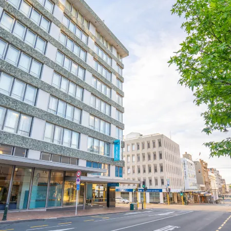 Scenic Hotel Dunedin City Отели рядом с достопримечательностью «Рослин»