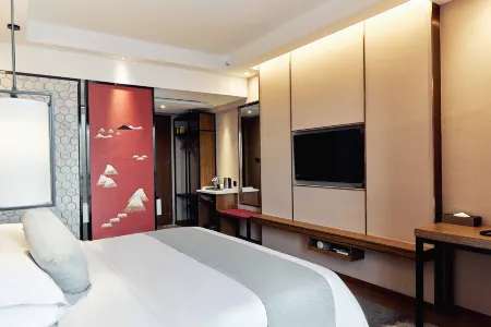 GreenTree Eastern Hotel (Shiping Julong Haoting) Отели рядом с достопримечательностью «Shiping Yilonghu National Wetland Park»